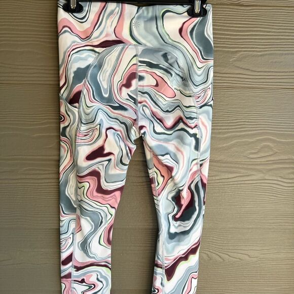 Gorgeous Athleta Athletic Capris Small Like New Condition - Picture 5 of 5